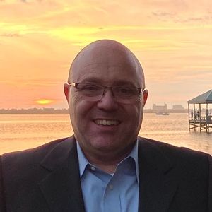 Meet your Posher, Stuart